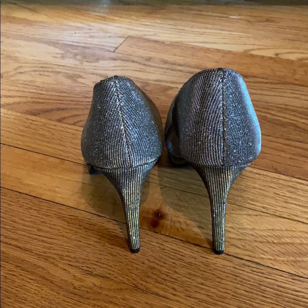 High heels - Picture 4 of 4